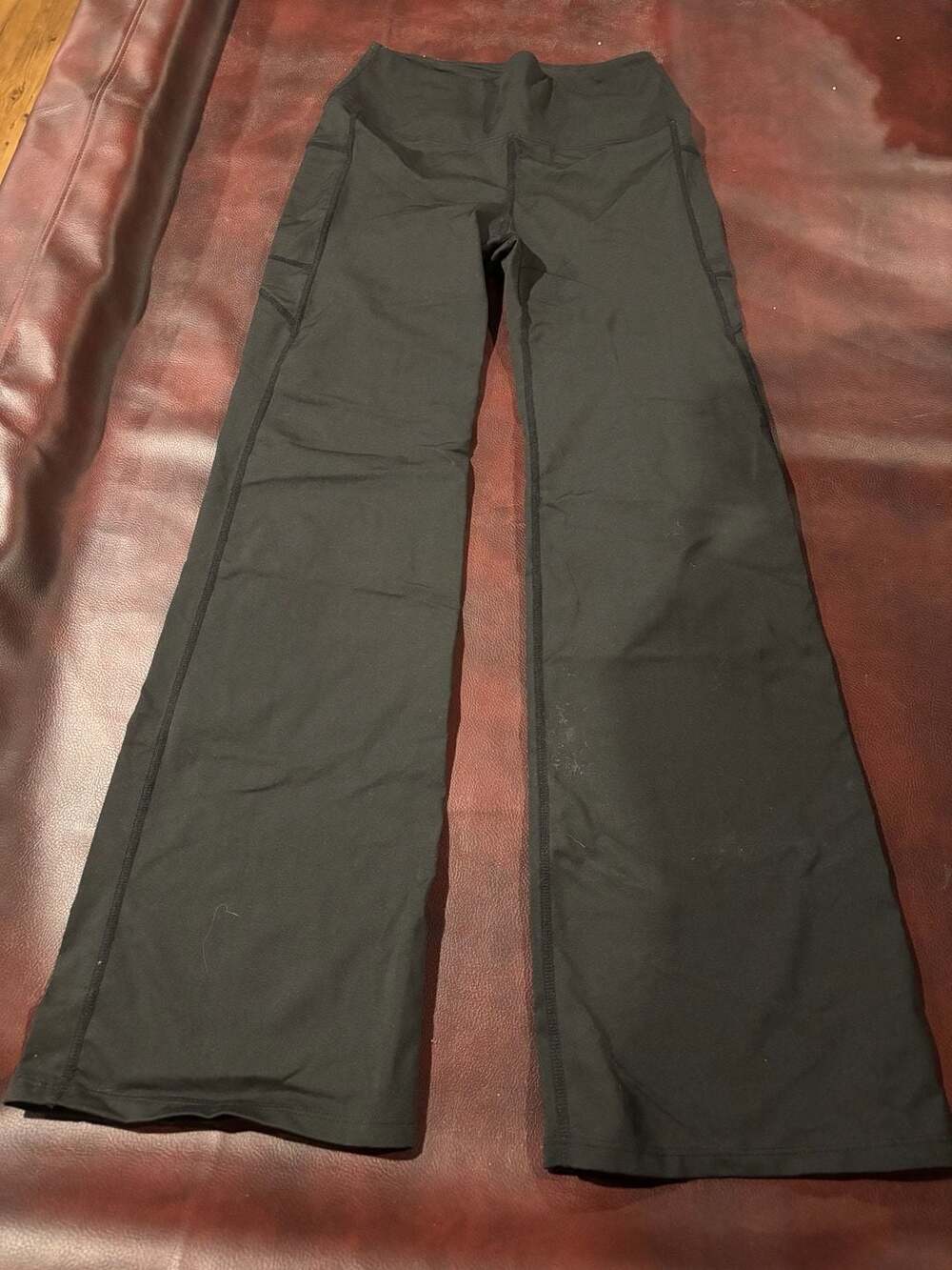 SHEIN Flare Yoga Pants Size S US 4 Black Athletic Leggings